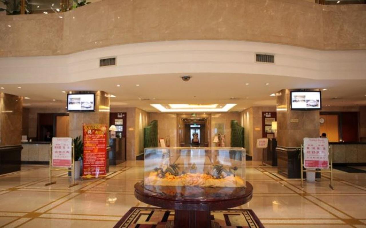 Ramada Hotel Wuxi Wuxi  Eksteriør bilde
