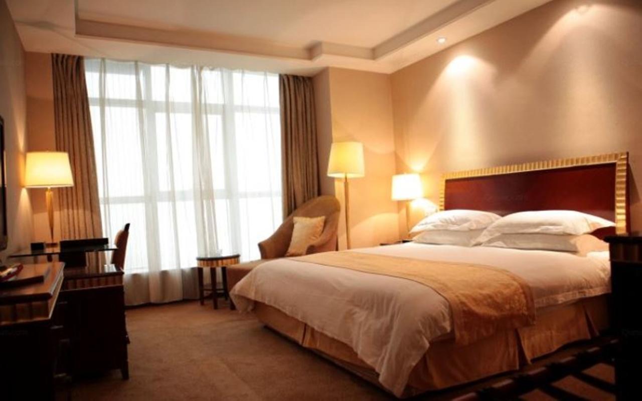 Ramada Hotel Wuxi Wuxi  Eksteriør bilde