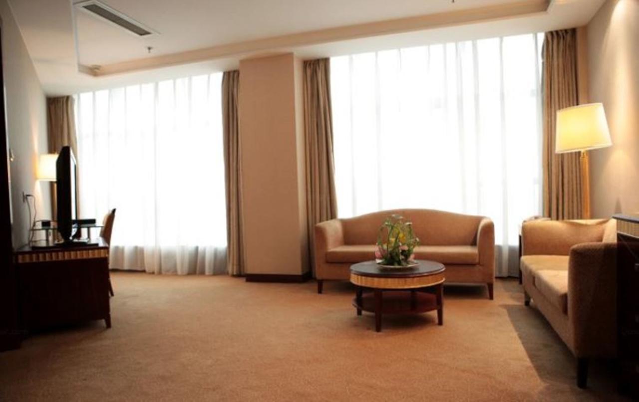 Ramada Hotel Wuxi Wuxi  Eksteriør bilde