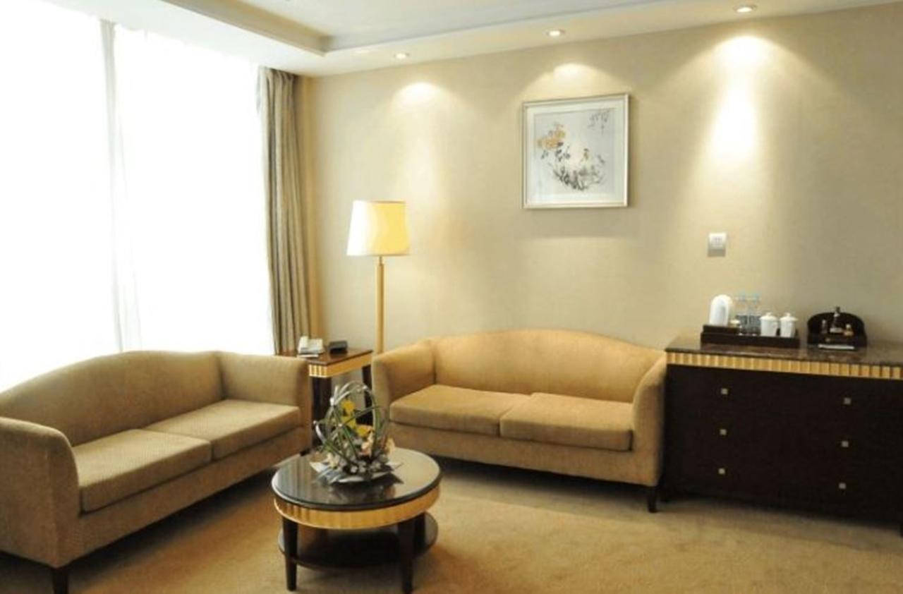 Ramada Hotel Wuxi Wuxi  Eksteriør bilde