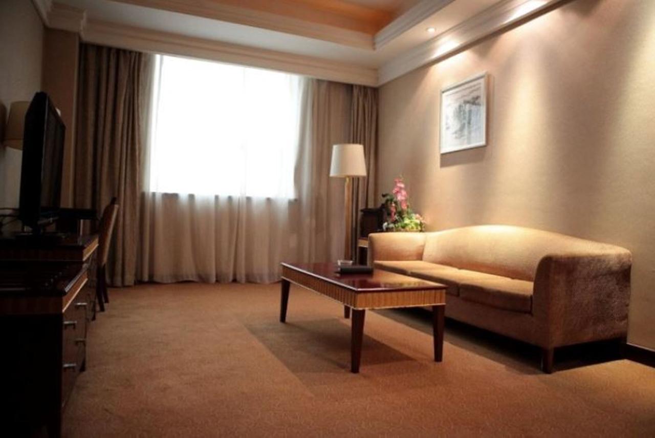 Ramada Hotel Wuxi Wuxi  Eksteriør bilde